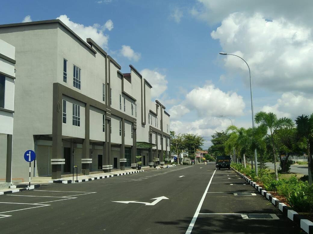 Ants Hotel Kangar Exterior foto