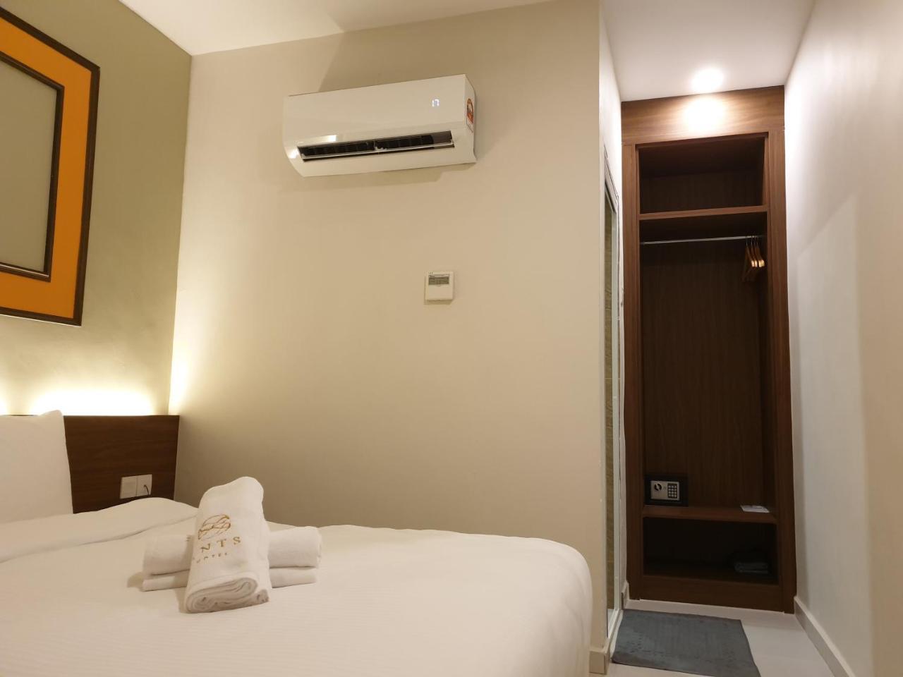 Ants Hotel Kangar Exterior foto